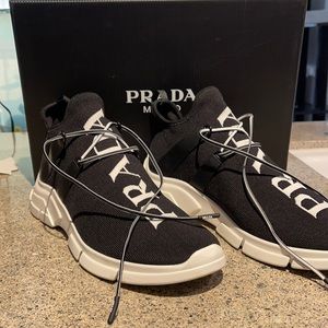 PRADA 2021 MENS BLACK SNEAKER